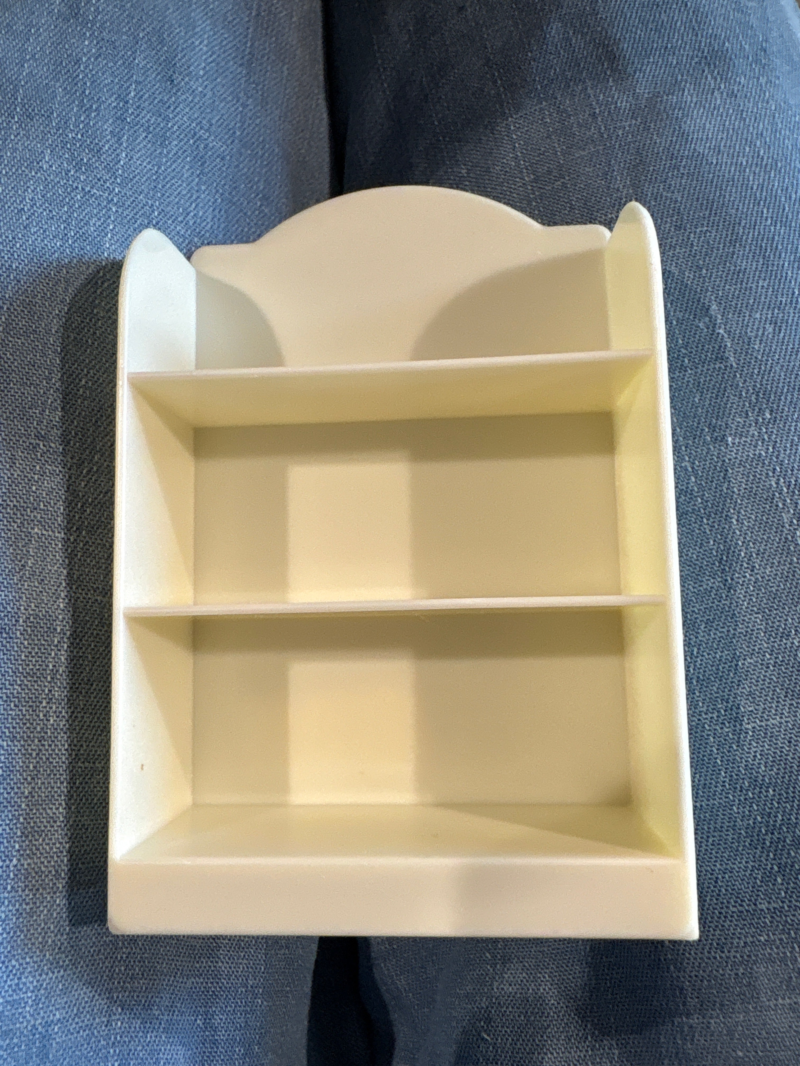 Sm mini bookshelf